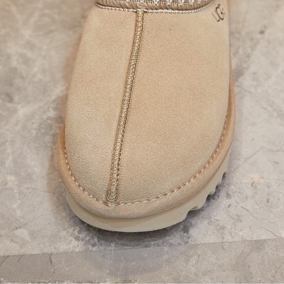 UGG Tan Cozy Slippers - Picture 8 of 9